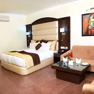 https://hotel-blue-sapphire.agrahotelsindia.net